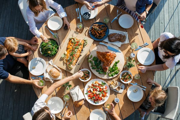 Savour the Stay: 10 Ways Hotels Can Celebrate Local Food Culture