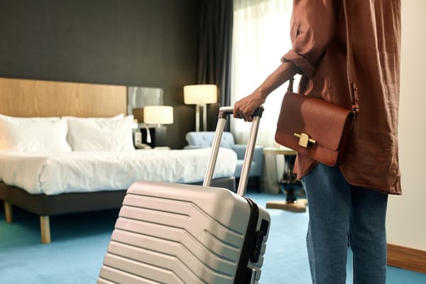 See You Again: 5 Keepsakes Ideas that Bring Guests Back